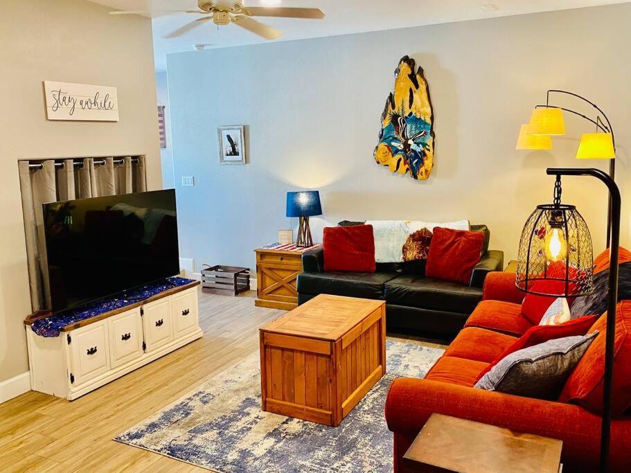 Eagle Nest River Views Hot Tub Games Sleeps 6 Ahwahnee Eksteriør billede