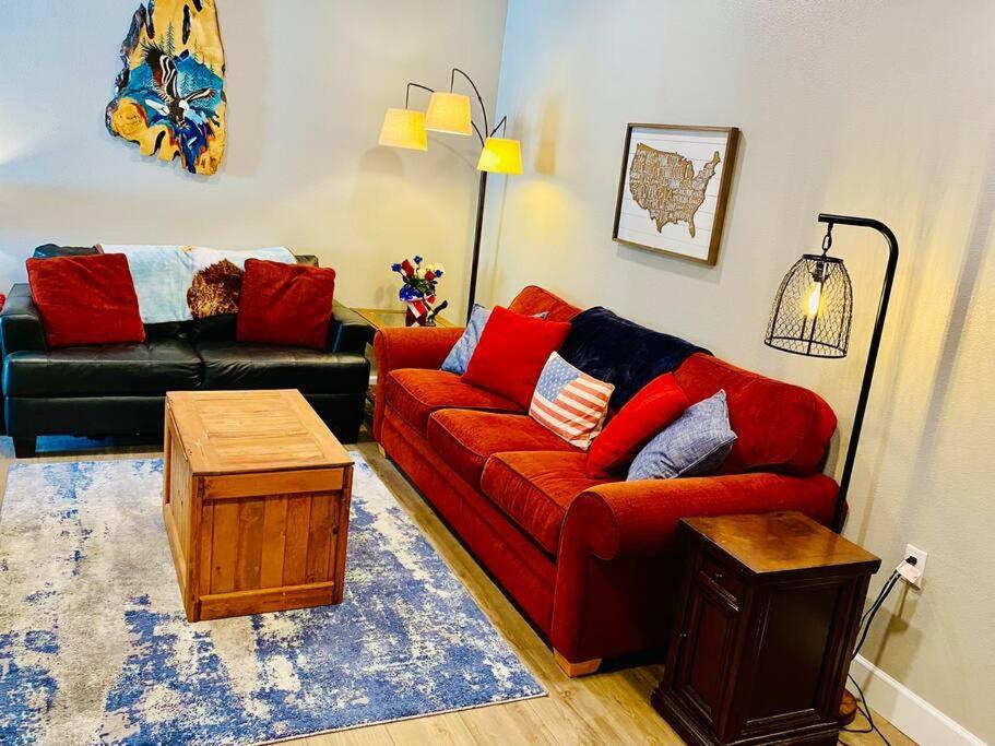 Eagle Nest River Views Hot Tub Games Sleeps 6 Ahwahnee Eksteriør billede
