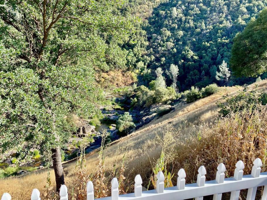 Eagle Nest River Views Hot Tub Games Sleeps 6 Ahwahnee Eksteriør billede